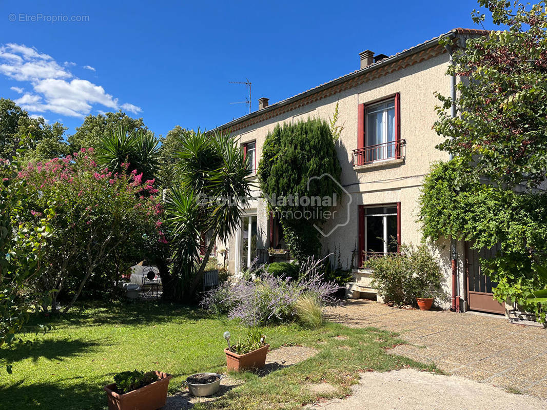 Maison à BEAUCAIRE