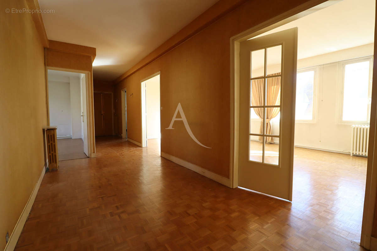 Appartement à LOUVIERS