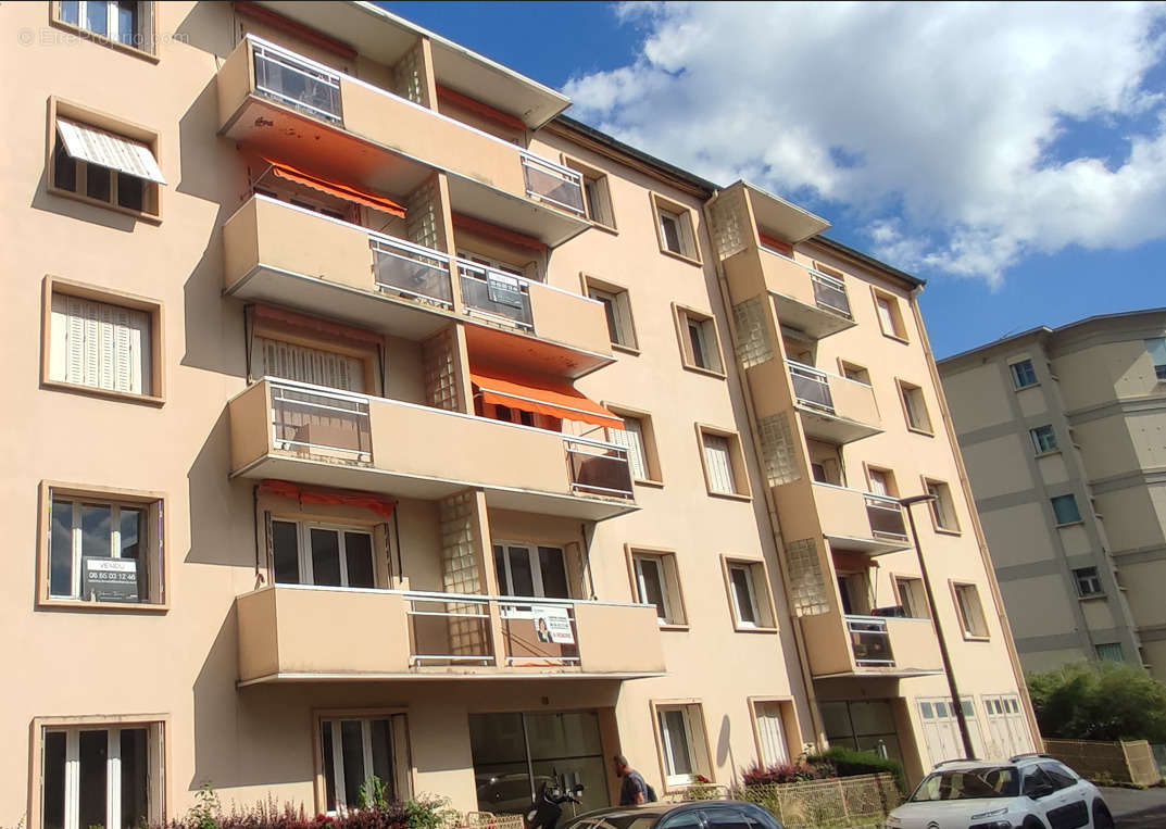 Appartement à CHAMALIERES