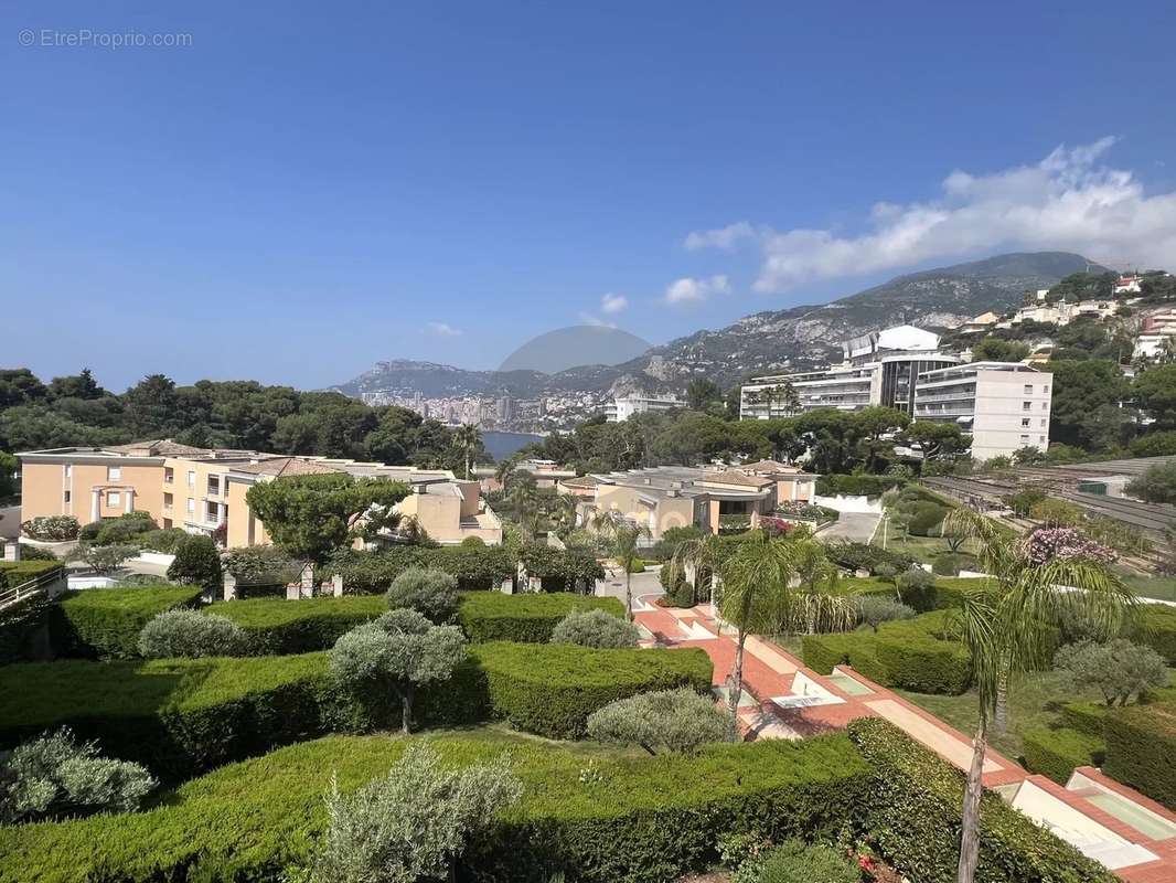 Appartement à ROQUEBRUNE-CAP-MARTIN