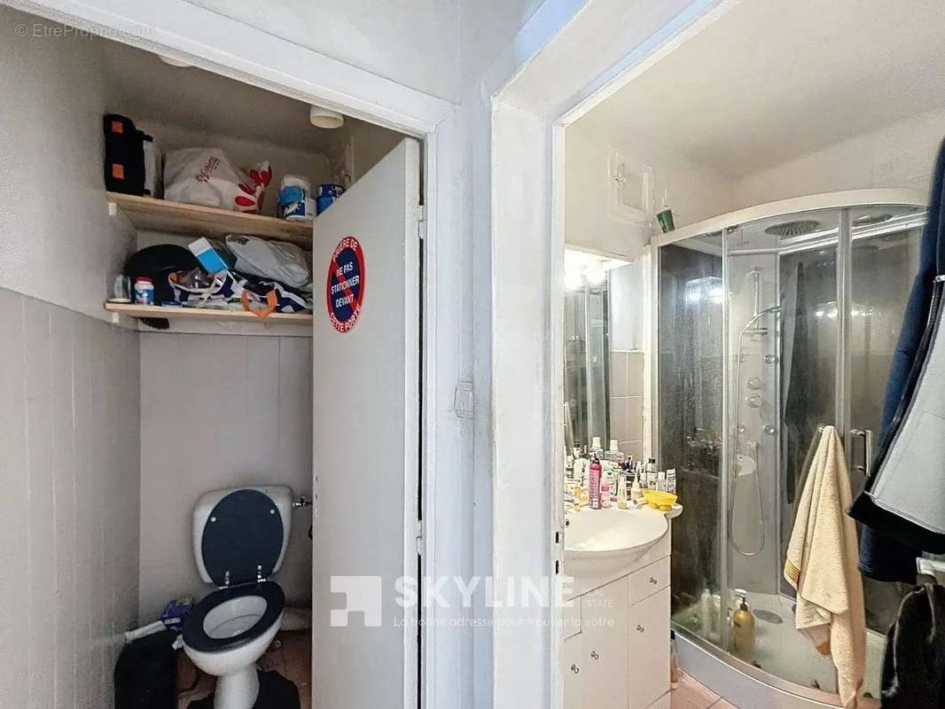 Appartement à MARSEILLE-5E