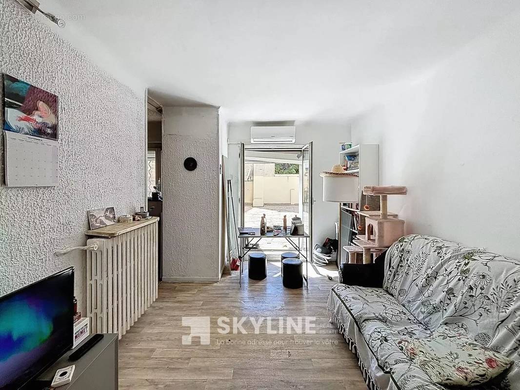 Appartement à MARSEILLE-5E