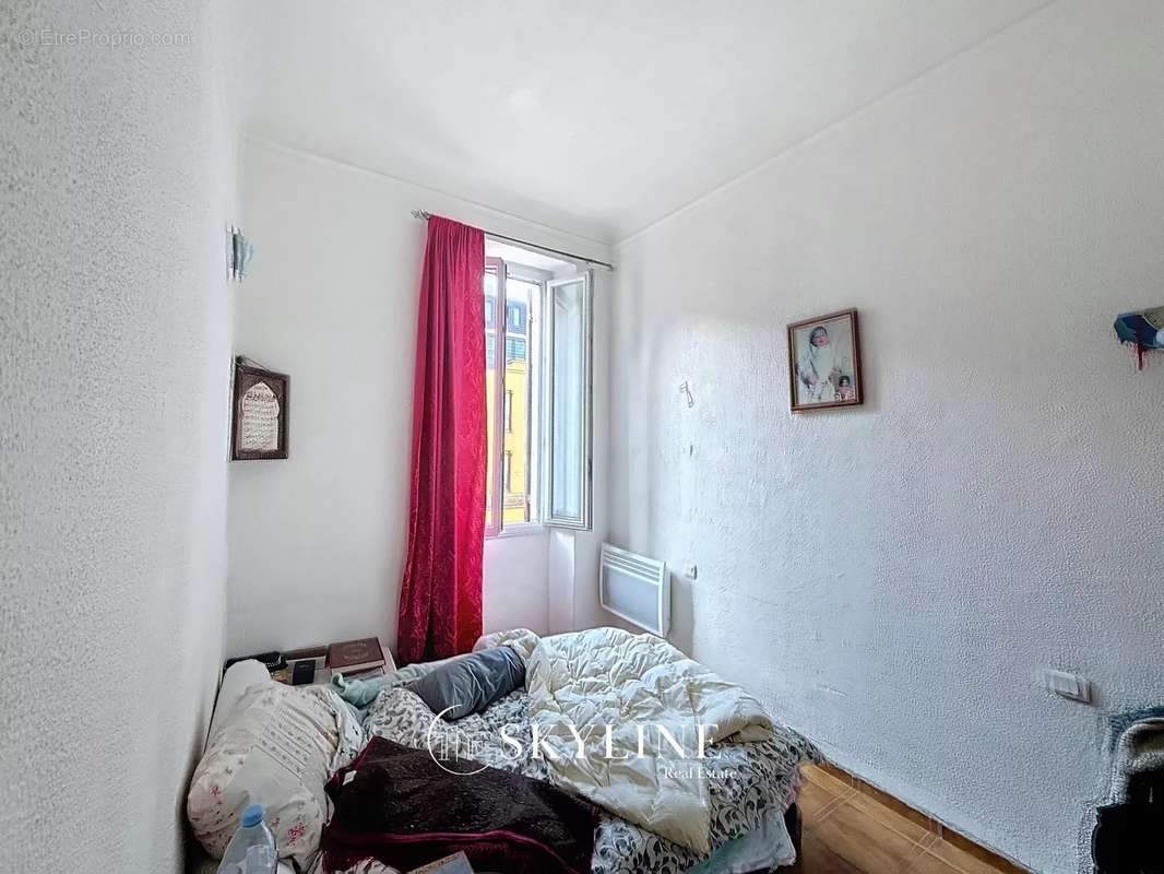 Appartement à MARSEILLE-2E