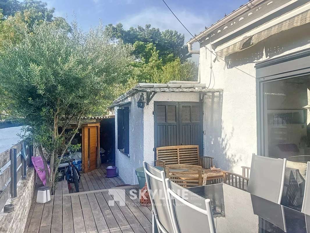 Appartement à MARSEILLE-10E