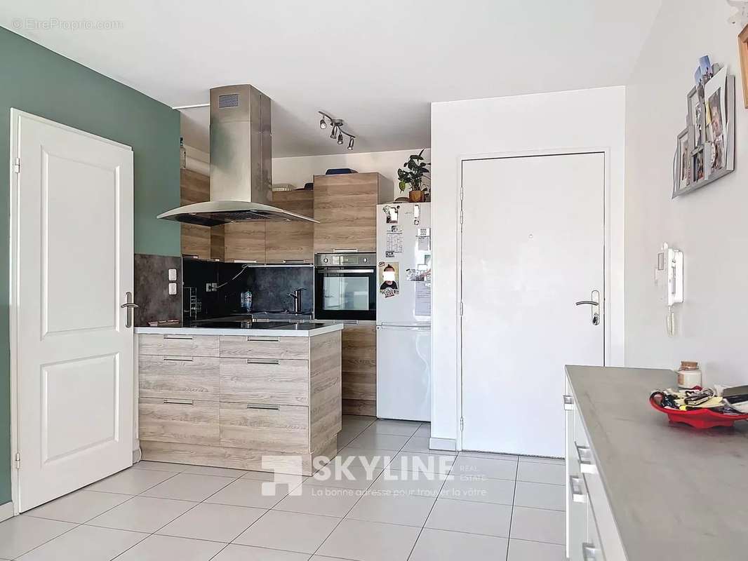 Appartement à CHATEAUNEUF-LES-MARTIGUES