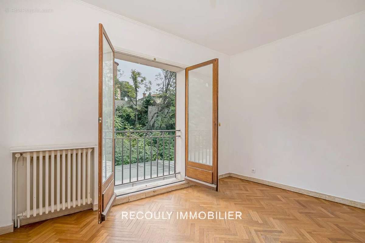 Maison à MARSEILLE-8E