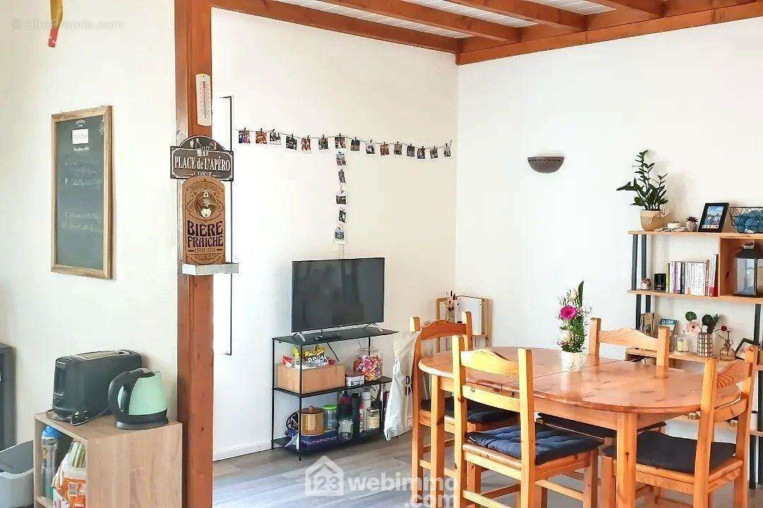 Appartement à LE FRESNE-SUR-LOIRE