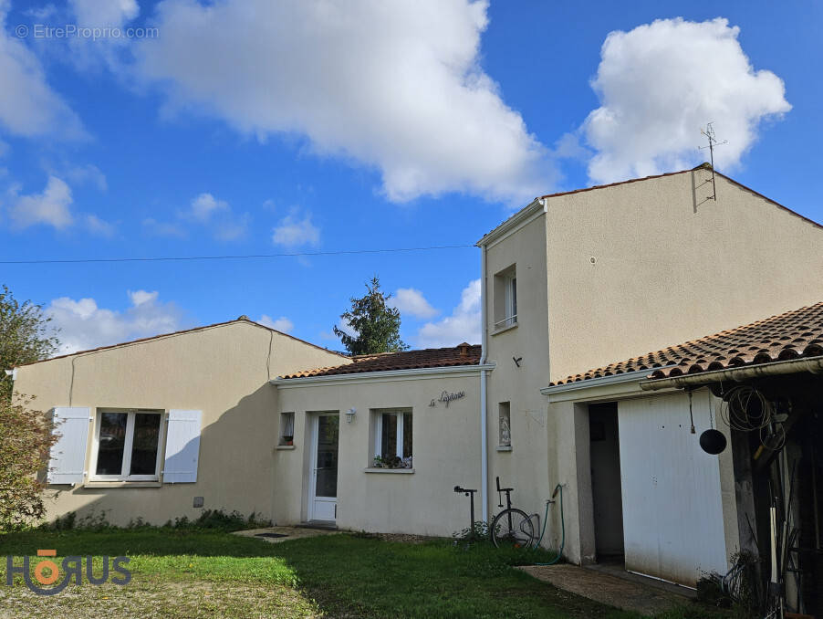 Maison à ECOYEUX