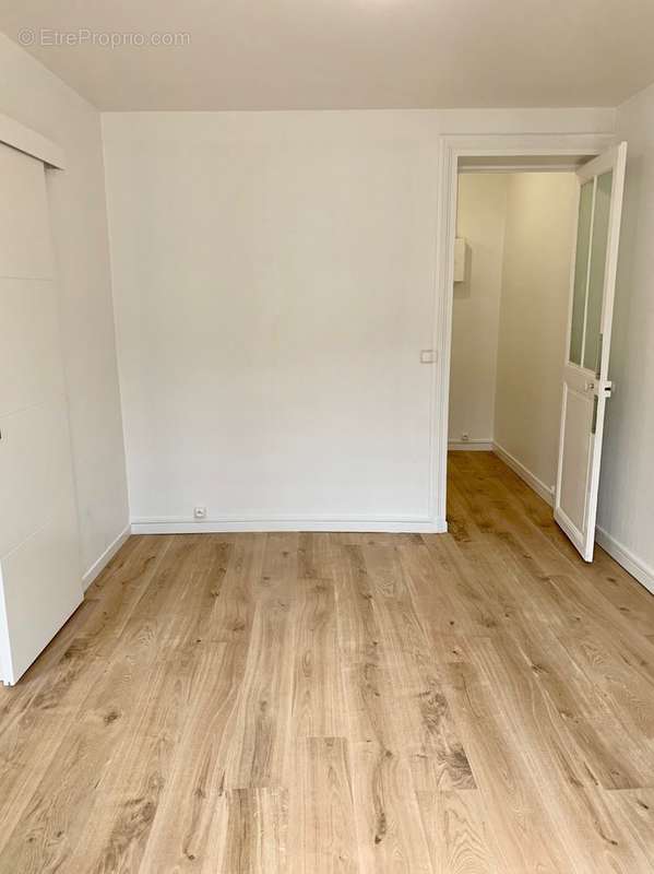 Appartement à PARIS-11E