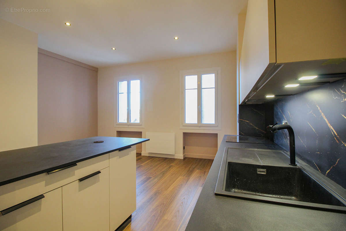 Appartement à AIX-LES-BAINS