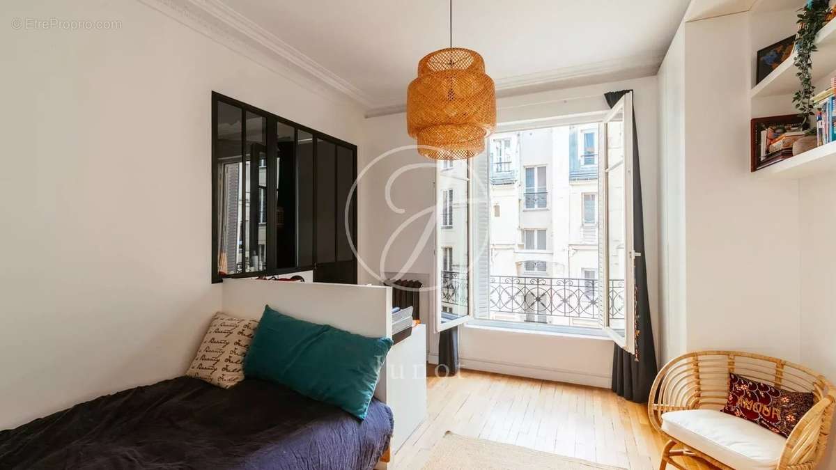 Appartement à PARIS-6E