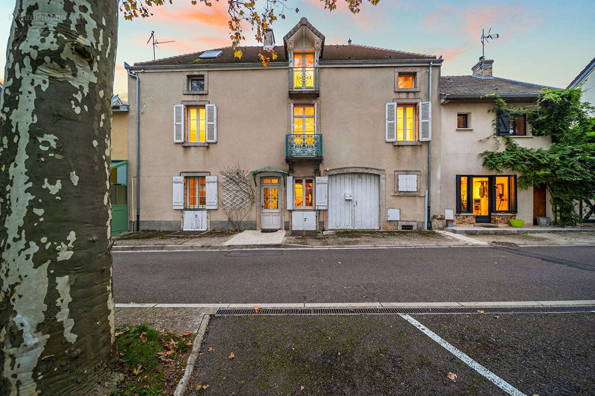 Maison à GEVREY-CHAMBERTIN