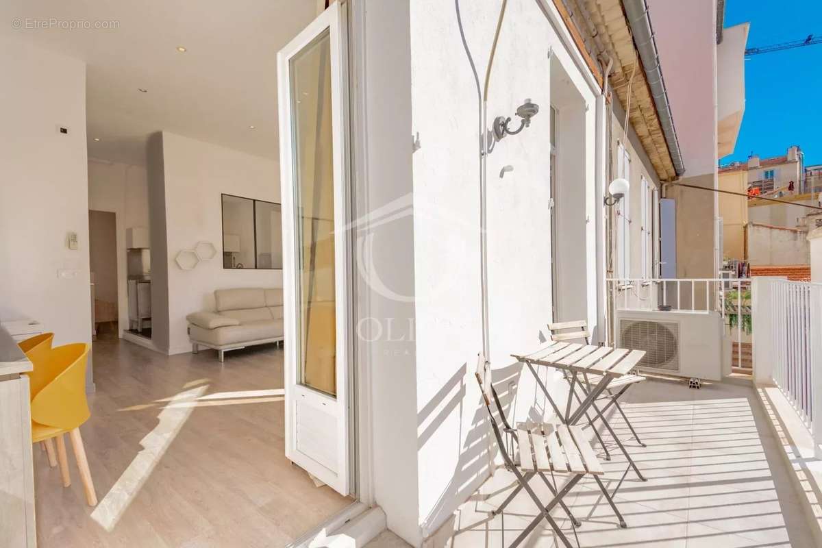 Appartement à CANNES