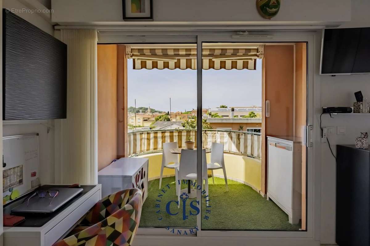 Appartement à SANARY-SUR-MER