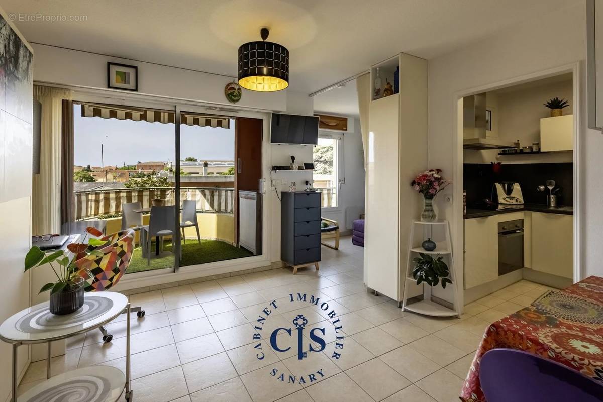 Appartement à SANARY-SUR-MER