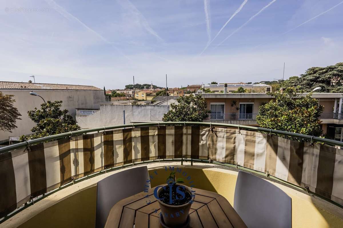 Appartement à SANARY-SUR-MER