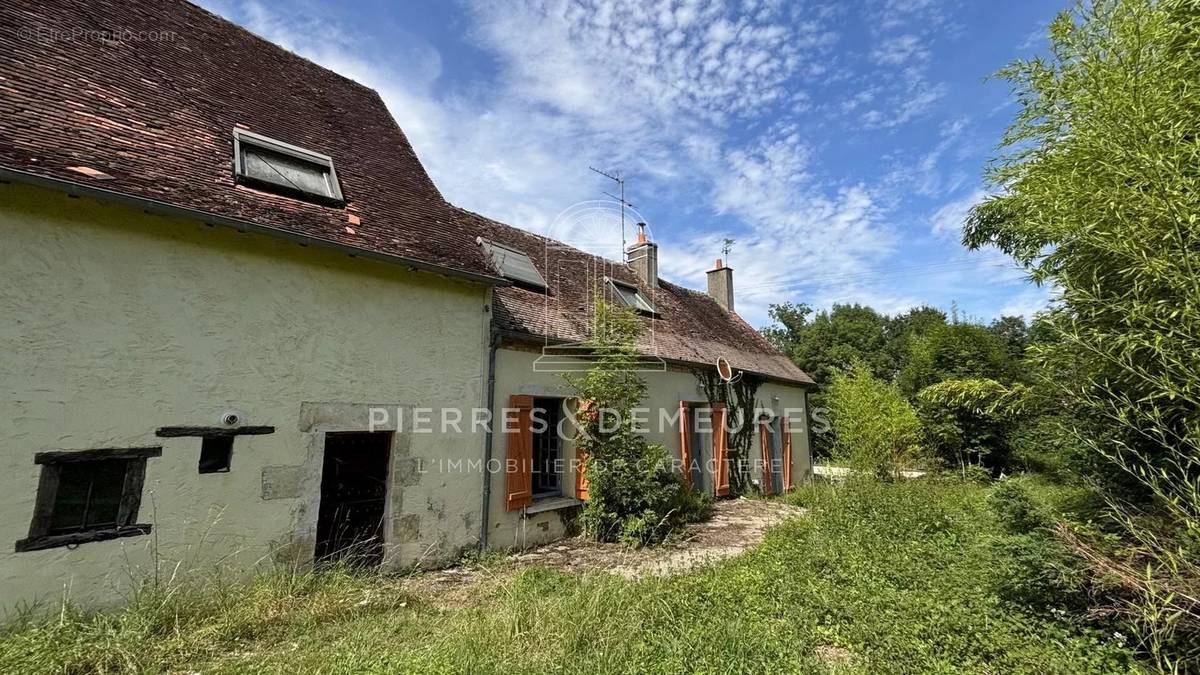 Maison à MONTIPOURET