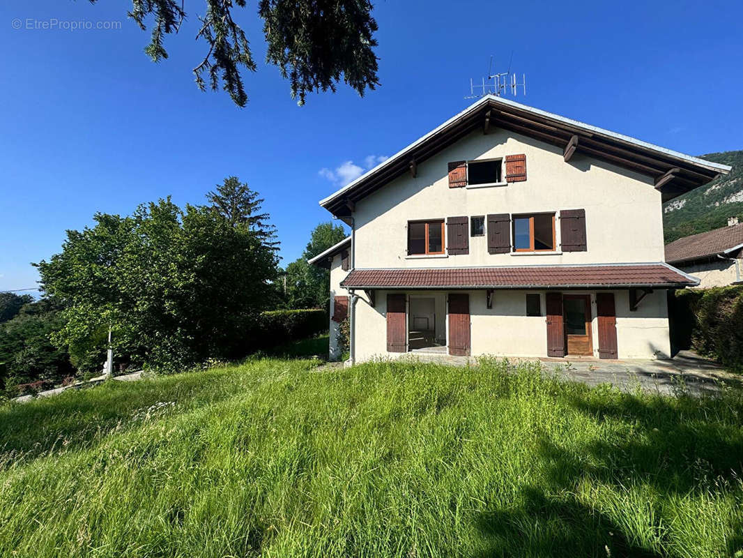 Maison à BEAUMONT