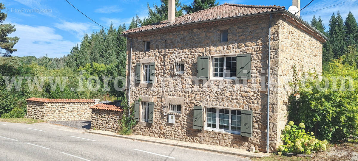 Maison à SAINT-BARTHELEMY-GROZON