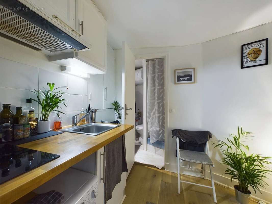 Appartement à PARIS-9E