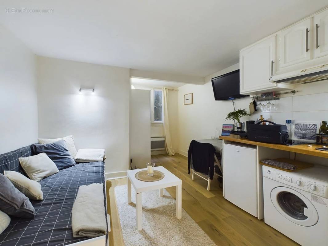 Appartement à PARIS-9E