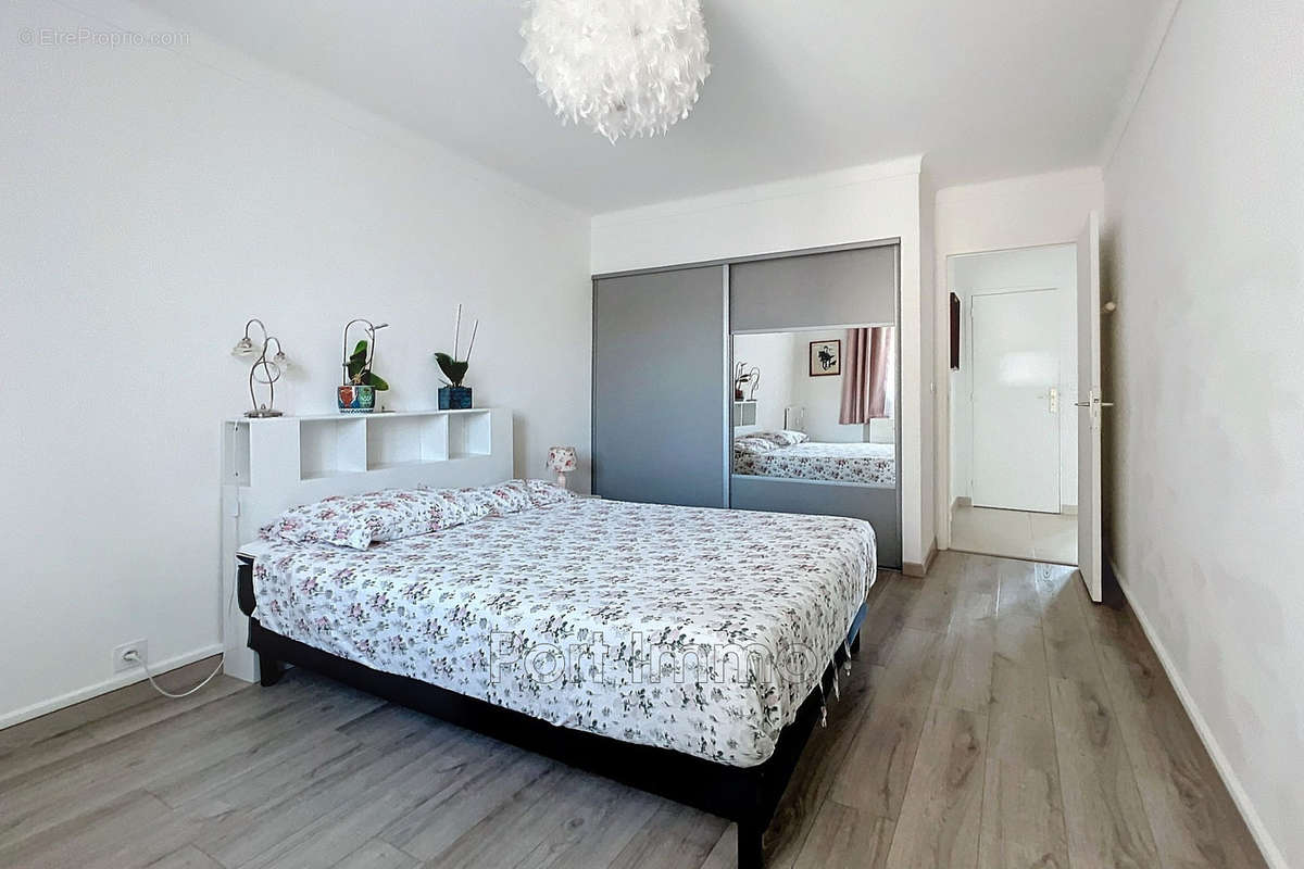 Appartement à CAGNES-SUR-MER