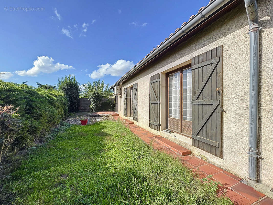 Maison à CASTELGINEST