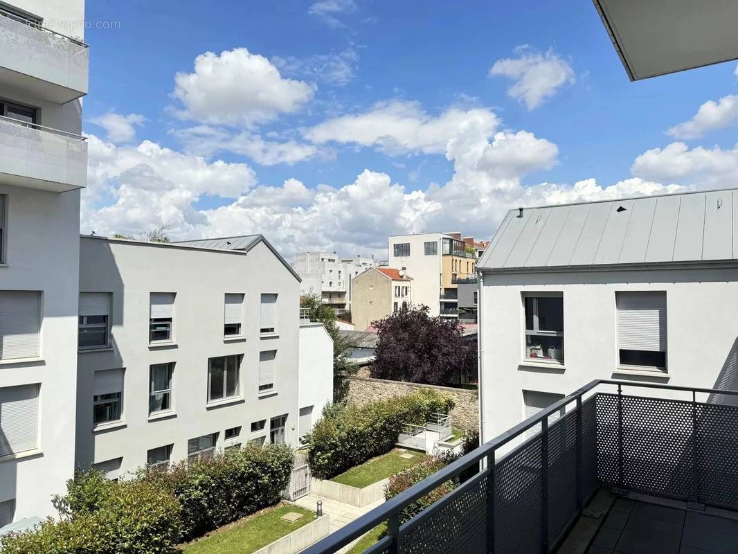 Appartement à AUBERVILLIERS