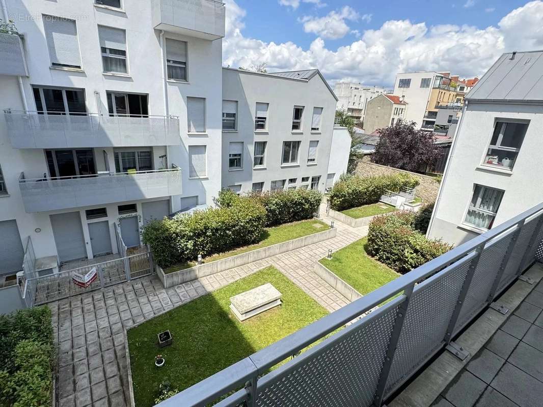 Appartement à AUBERVILLIERS