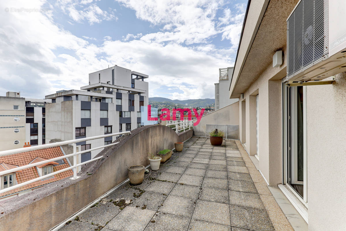 Appartement à CLERMONT-FERRAND