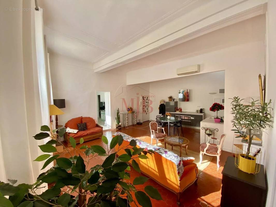 Appartement à AIX-EN-PROVENCE