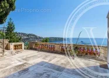 Appartement à ROQUEBRUNE-CAP-MARTIN