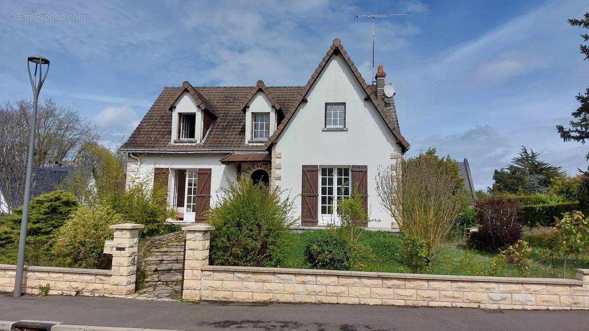 Maison à CHAMBRAY-LES-TOURS