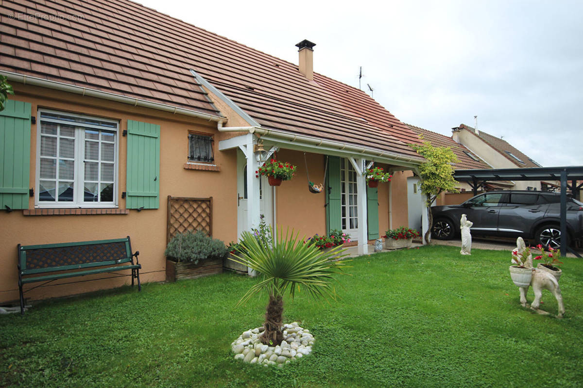 Maison à PONT-SAINTE-MAXENCE