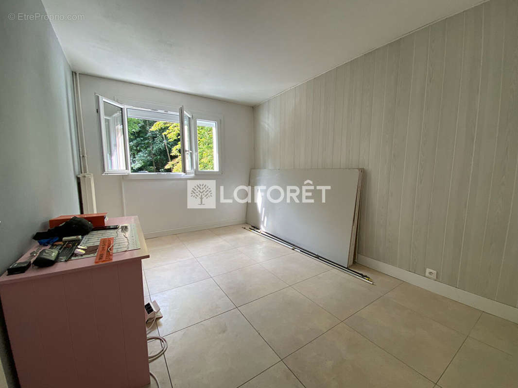 Appartement à BOUGIVAL