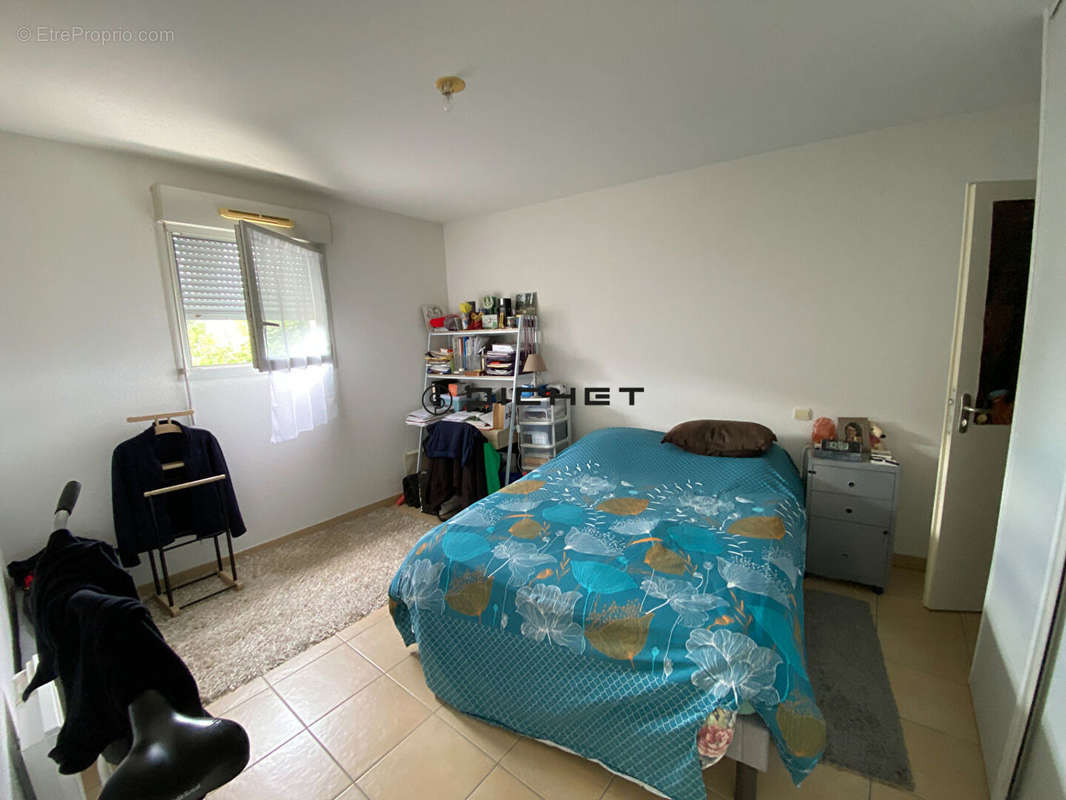 Appartement à COUTRAS