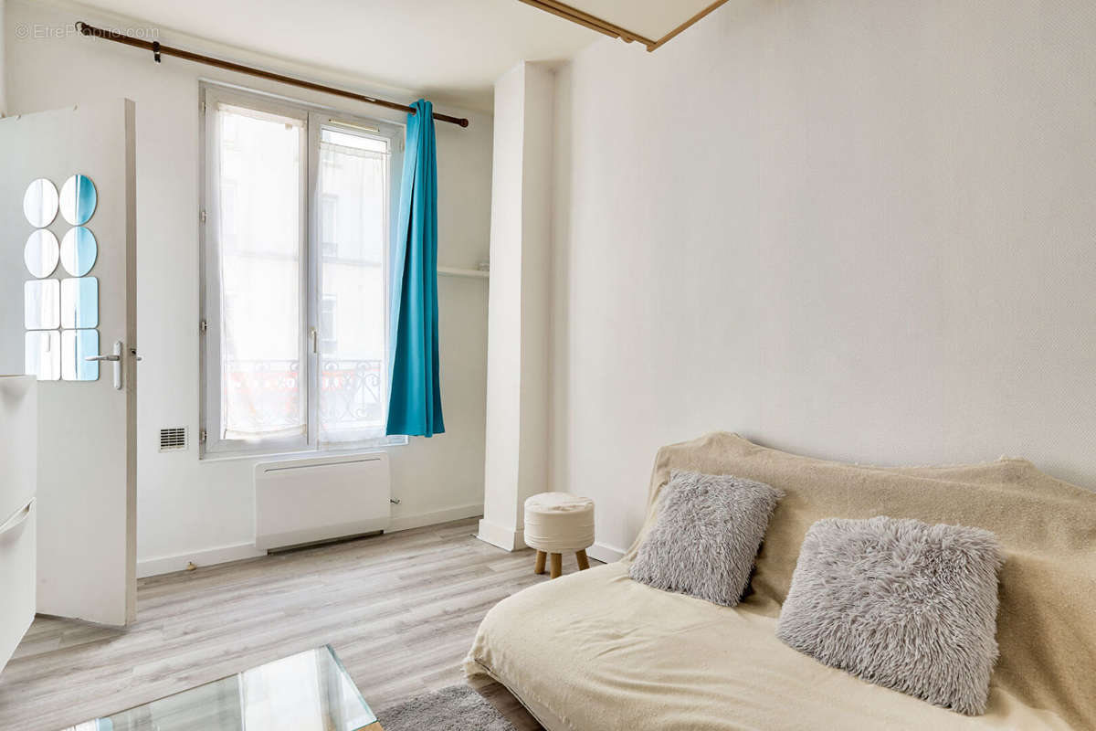 Appartement à PARIS-20E