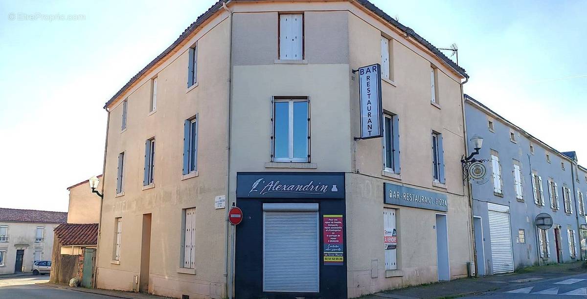 Appartement à MOUILLERON-EN-PAREDS