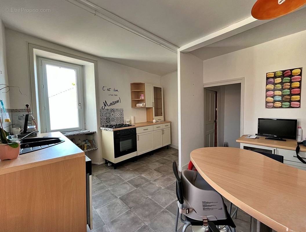 Appartement à MOUILLERON-EN-PAREDS