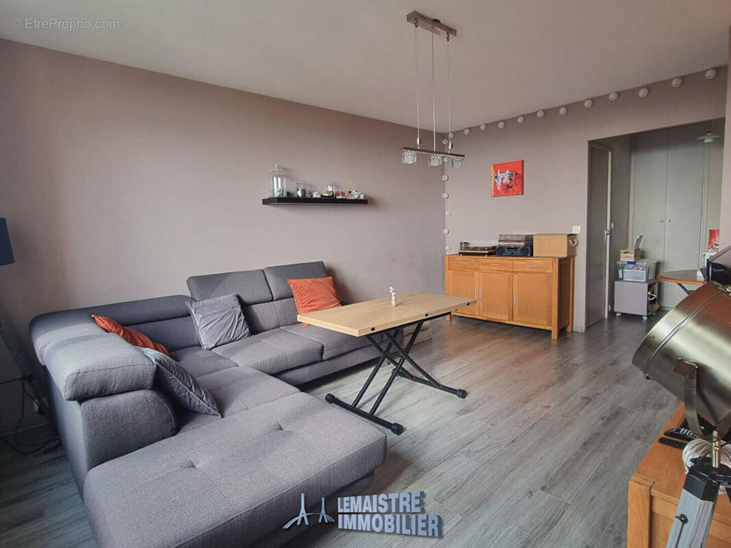 Appartement à CANTELEU