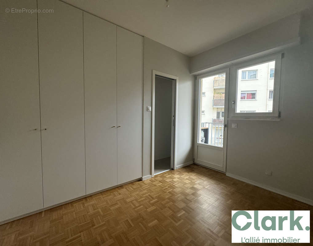 1 Chambre d&#039;amis +  balcon  Sud - Appartement à STRASBOURG