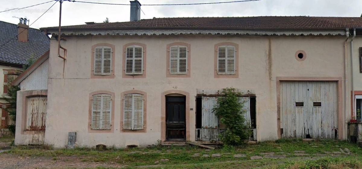 Maison à MOUSSEY