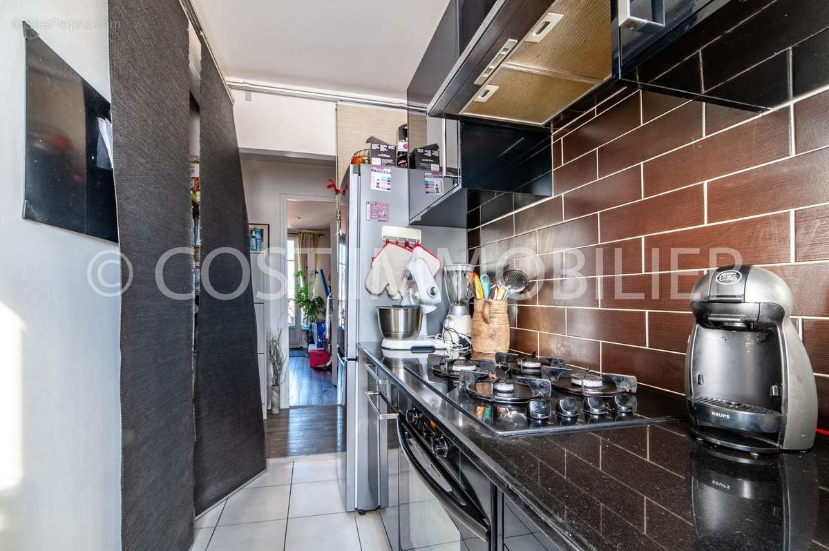 Appartement à GENNEVILLIERS