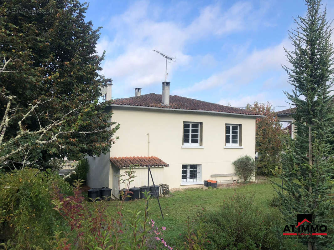 Maison à CHALAIS