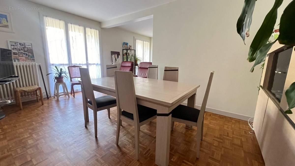 Appartement à COLOMIERS