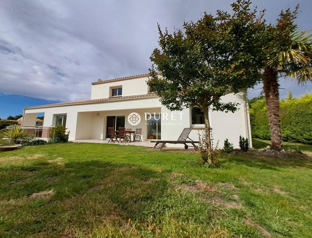 Maison à LE POIRE-SUR-VIE