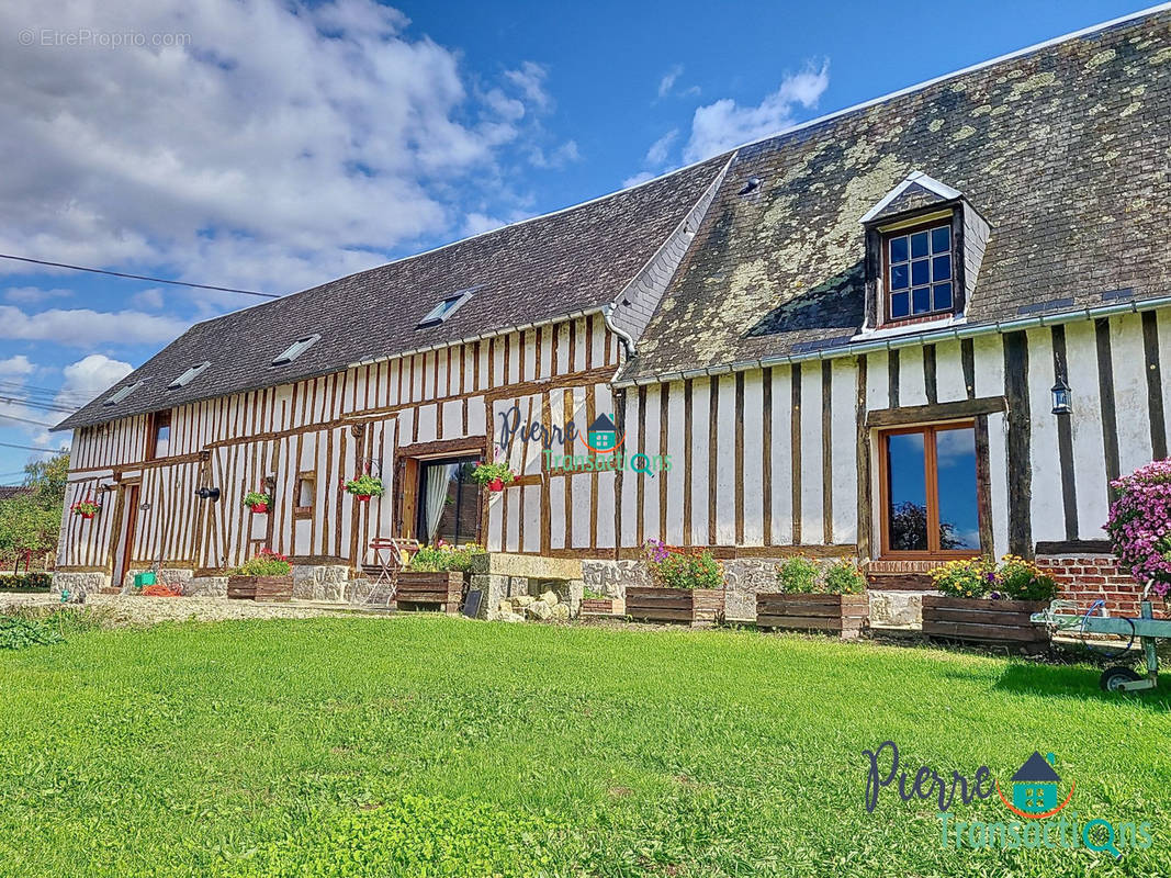 Maison à NOTRE-DAME-DE-BLIQUETUIT