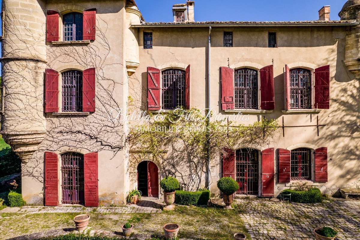 Maison à UZES