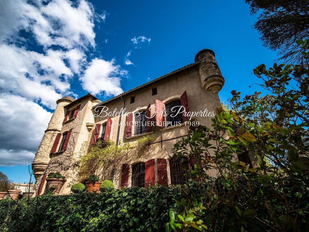 Maison à UZES