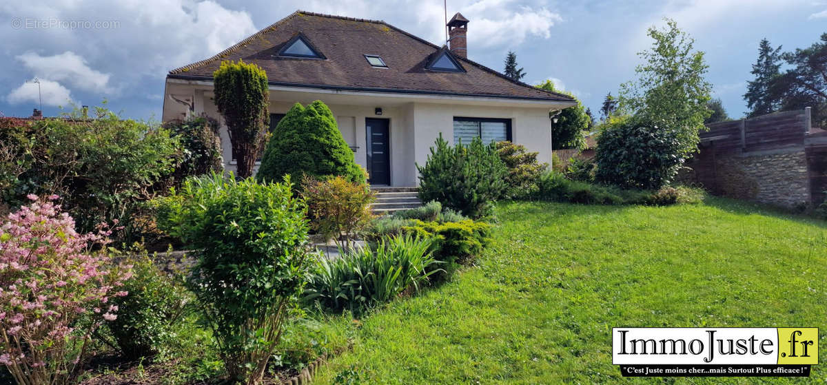 Maison à SAINT-LEGER-EN-YVELINES